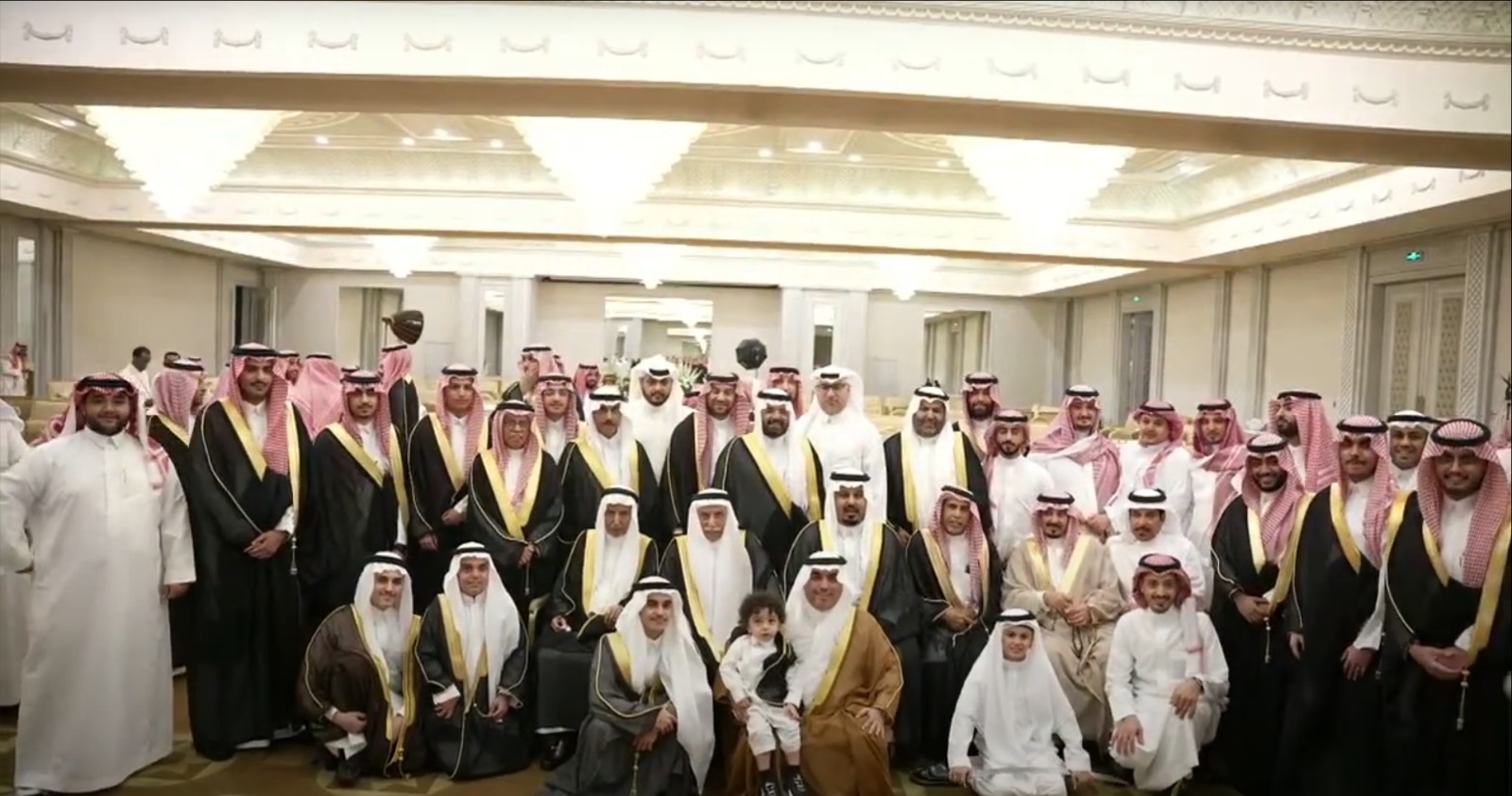 Gallery Image skeleton-image